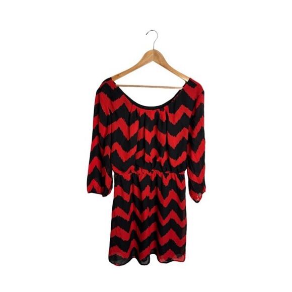 Love Reign Chevron Dress Red Black Size XL Lined Scoop Neck Elastic Waist - Picture 7 of 7